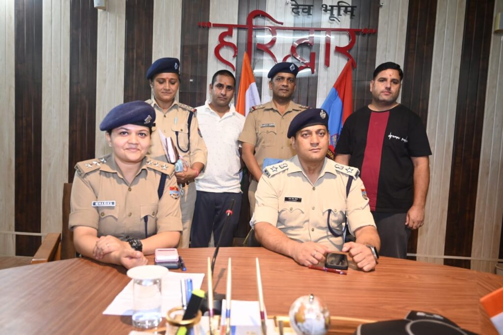 हरिद्वार की नगर कोतवाली को मिली कामयाबी, ब्लाइंड मर्डर केस का किया खुलासा। 1 IMG-20231009-WA0026