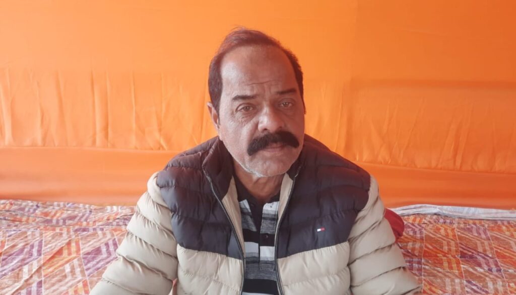 संतों की सेवा करने वाले सेवक को बदनाम करने वाले दंड के पात्र -स्वमी कैलाशा नन्द गिरि 1 IMG-20250120-WA0006