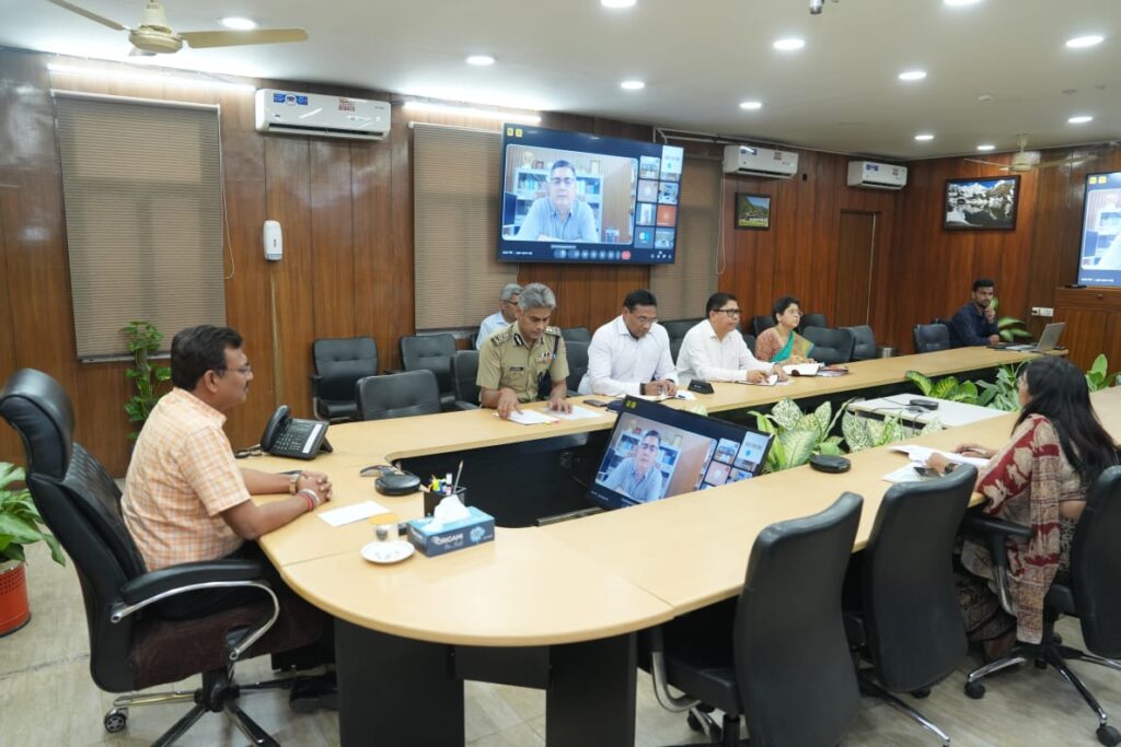 आवश्यक सेवाओं के वाहनों को दी जाए प्राथमिकता 1 23 (2)