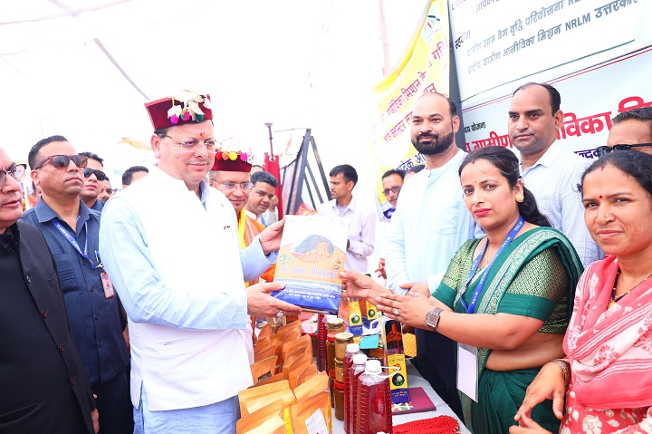 मुख्यमंत्री ने पुरोला, उत्तरकाशी में लगभग ₹210 करोड़ की परियोजनाओं की शुरुआत और भूमि पूजन किया 1 10 (22)