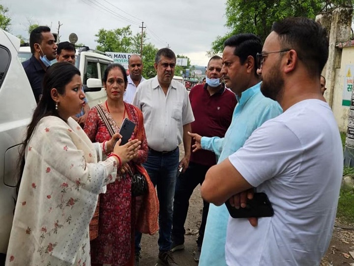 सफाई व्यवस्था में सुधार नहीं तो रुक जाएगा भुगतान – नमामि बंसल की चेतावनी 1 33- (4)