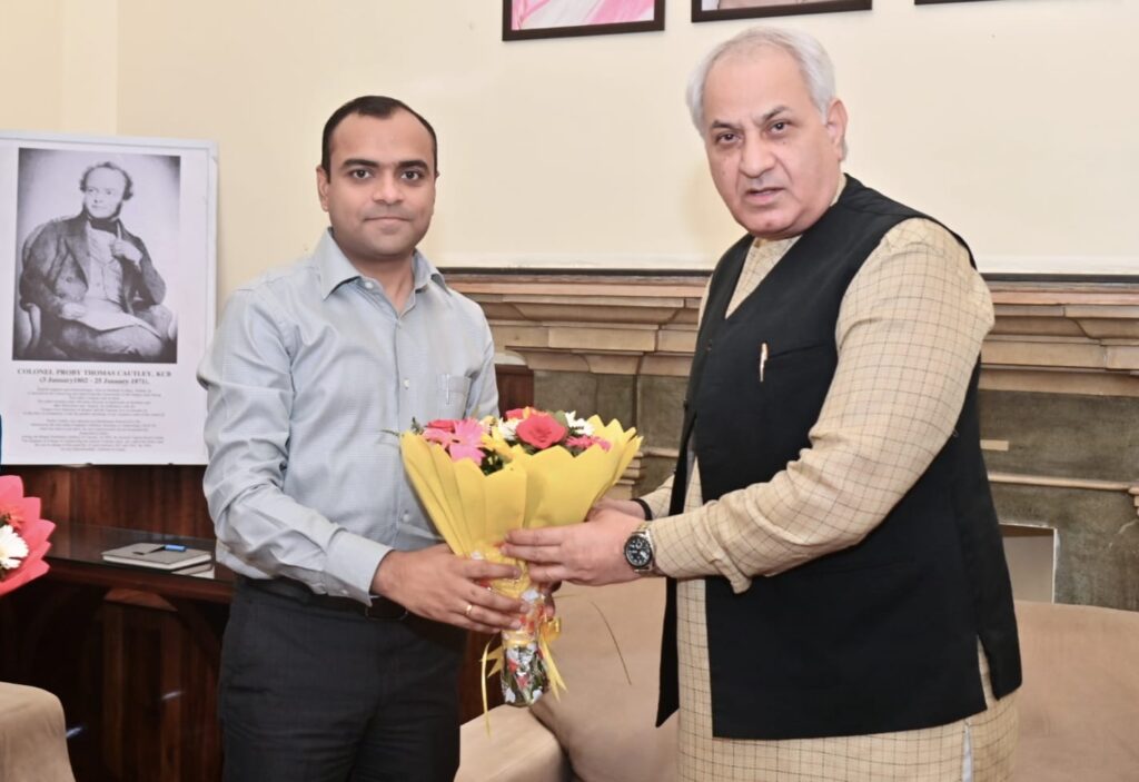 डॉ. अफरोज अहमद ने हरिद्वार में ठोस अपशिष्ट, प्लास्टिक उन्मूलन और अवैध खनन पर की चर्चा 2 DM3