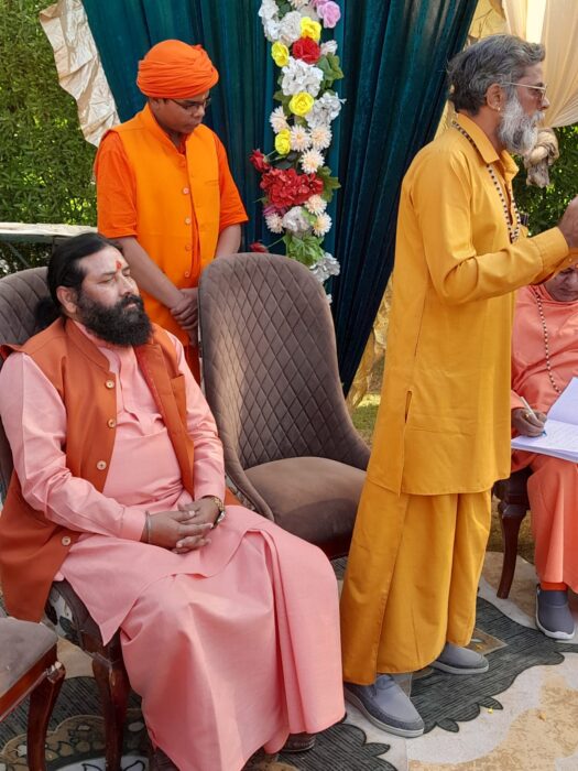 1763552065 577 भारत साधु समाज ने अखाड़ा परिषद के अस्तित्व पर सवाल