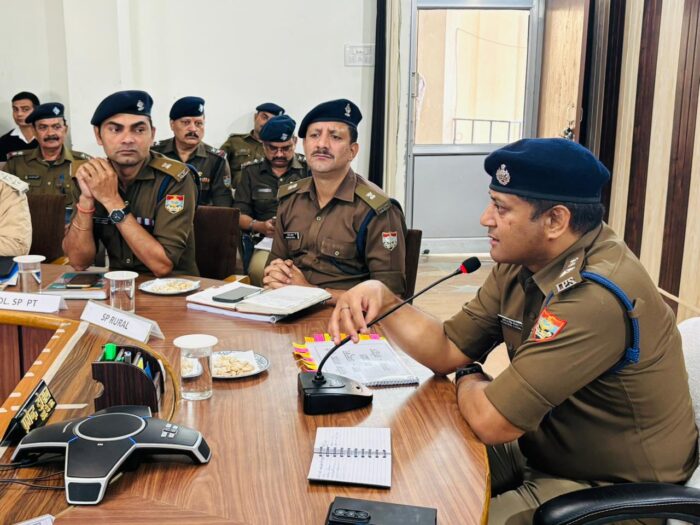 1763638504 476 अपराध नियंत्रण पर एसएसपी डोबाल सख्त—लापरवाह थानेदारों को फटकार पुलिसिंग