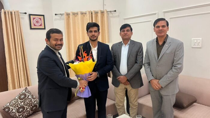 युवा खिलाड़ी आने वाली पीढ़ी की प्रेरणा हैं – दीपक आर. शेट » 3 1764422404 763 युवा खिलाड़ी आने वाली पीढ़ी की प्रेरणा हैं – दीपक