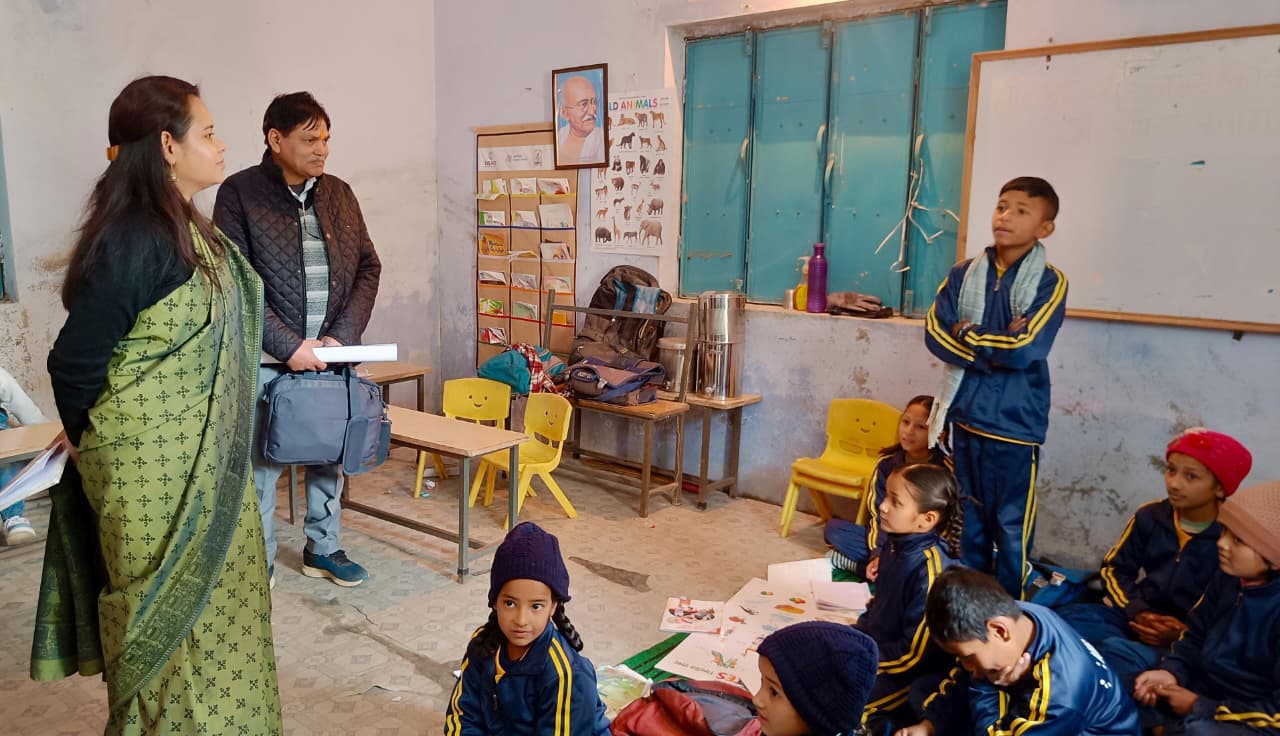 ब्राह्मण अपमान के आरोप पर कांग्रेस का प्रदर्शन, चंद्राचार्य चौक पर मुंडन 2 प्राथमिक विद्यालय अमसरकोट का जिलाधिकारी ने किया निरीक्षण, जर्जर सीलिंग पर नाराजगी, त्वरित मरम्मत के निर्देश