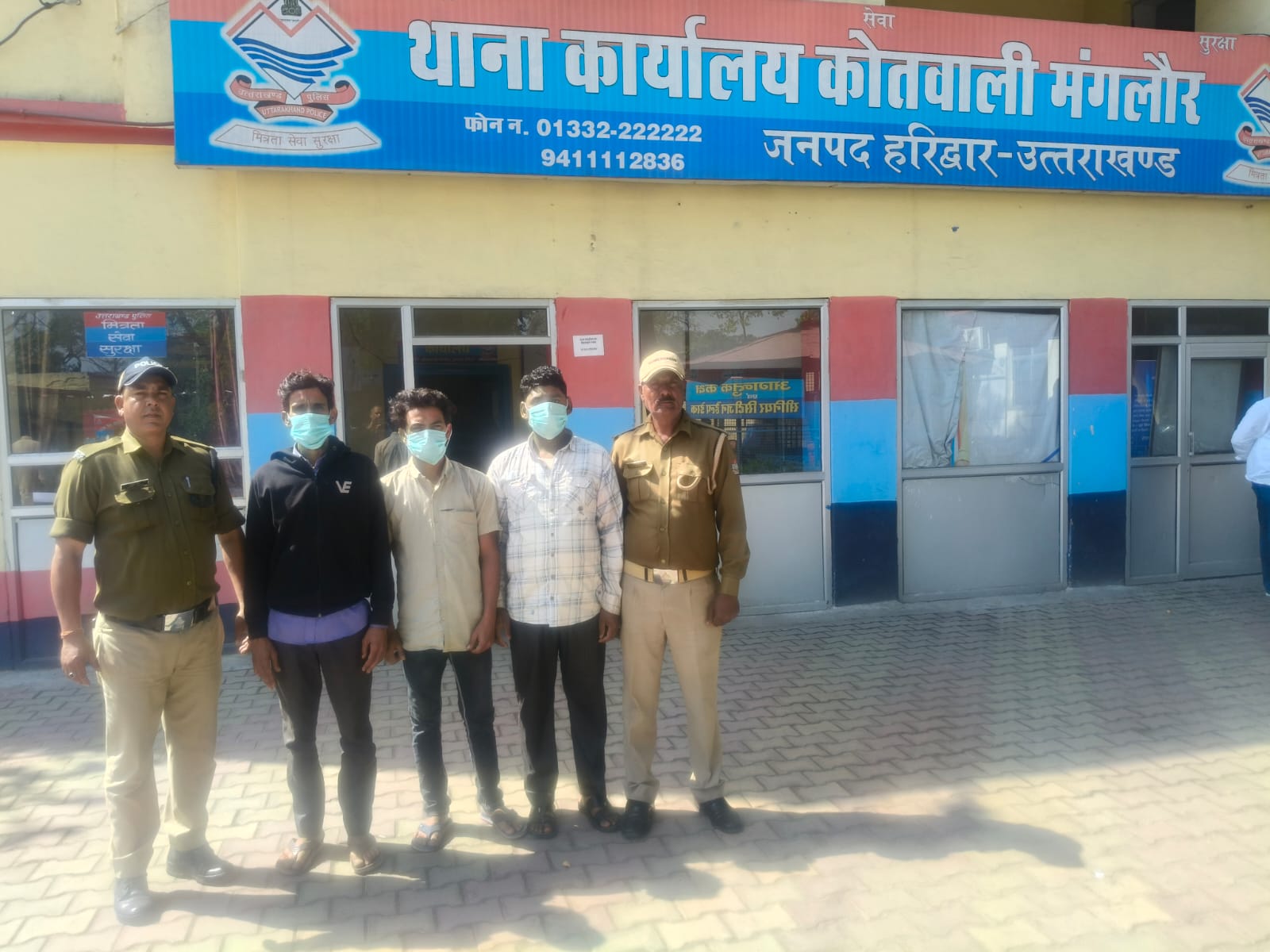 लिब्बरहेडी में आपसी झगड़ा और मारपीट पर आमादा तीन युवकों को पुलिस ने सिखाया सबक, शांति भंग में भेजा जेल