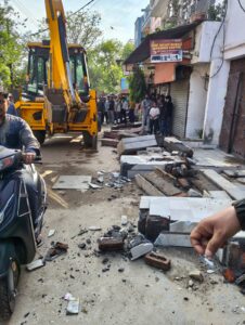 1775672305 561 हरिद्वार में नगर निगम का विशेष अतिक्रमण अभियान कई अवैध