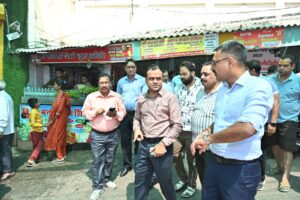 1776864810 670 अपर रोडमां मनसा देवी उड़न खटोला आधी क्षेत्र का जिलाधिकारी