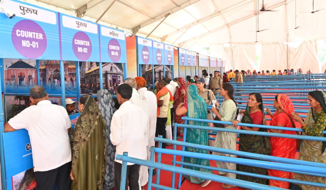 पंजीकरण केंद्र पर उमड़ा श्रद्धा का सैलाब पांच दिनों