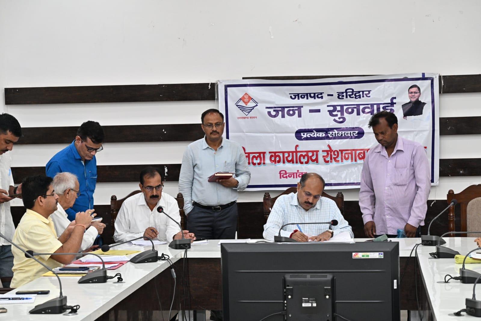 वासियों की समस्याओं का त्वरित निराकरण करने के लिए