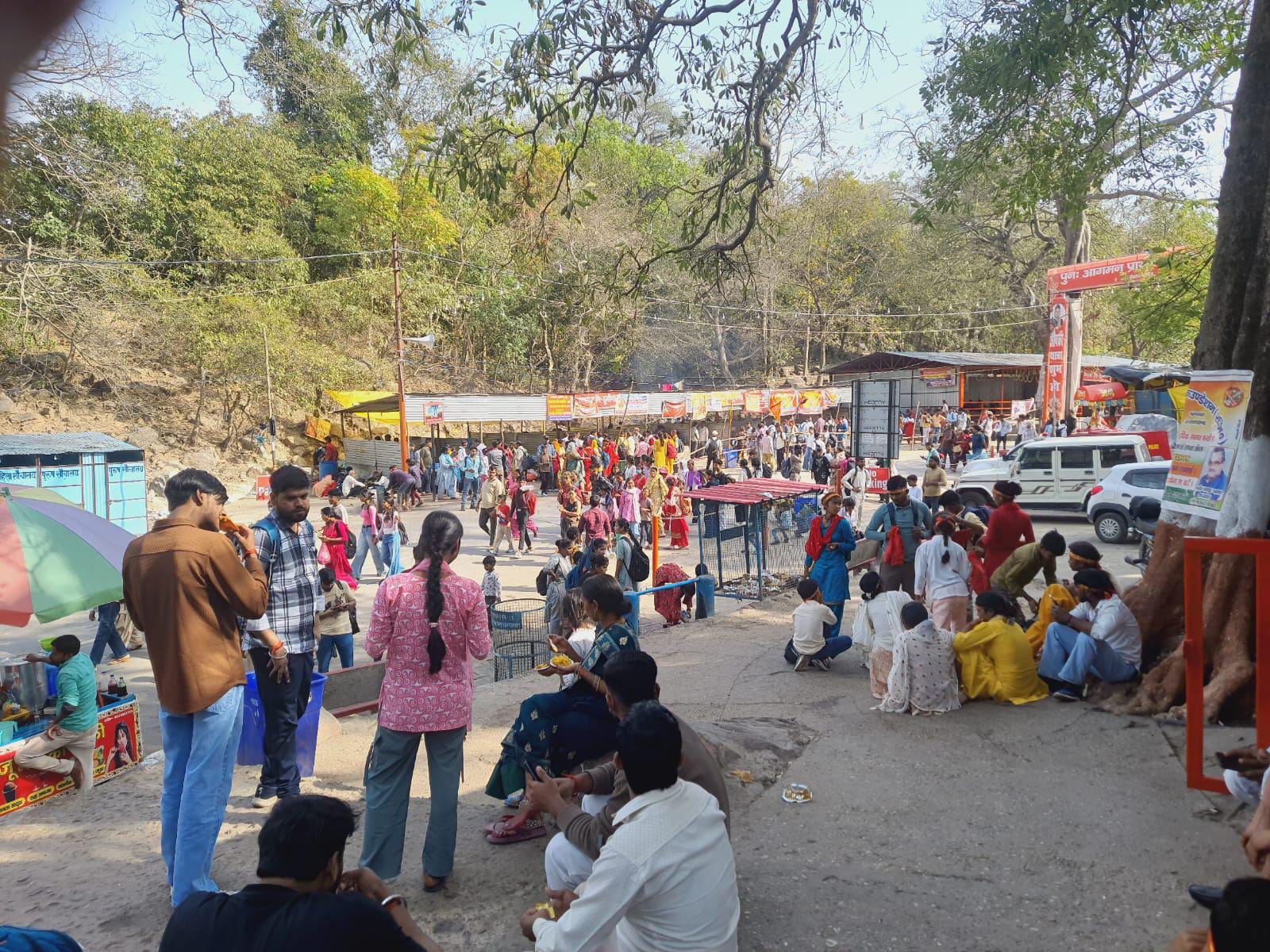 पूर्णागिरि धाम में उमड़ा आस्था का सैलाब सुहावने मौसम