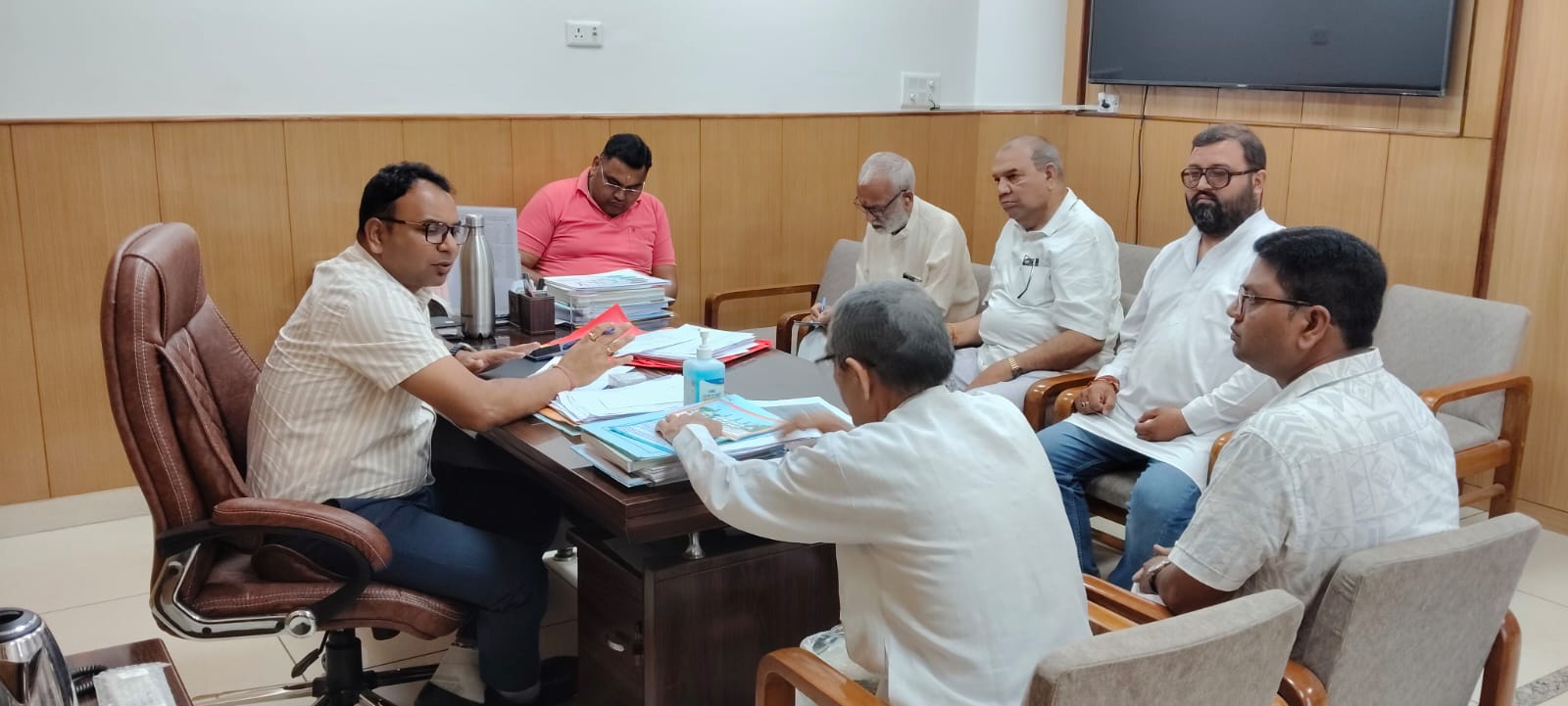 के श्मशान घाटों का होगा कायाकल्प गैस आधारित शवदाह