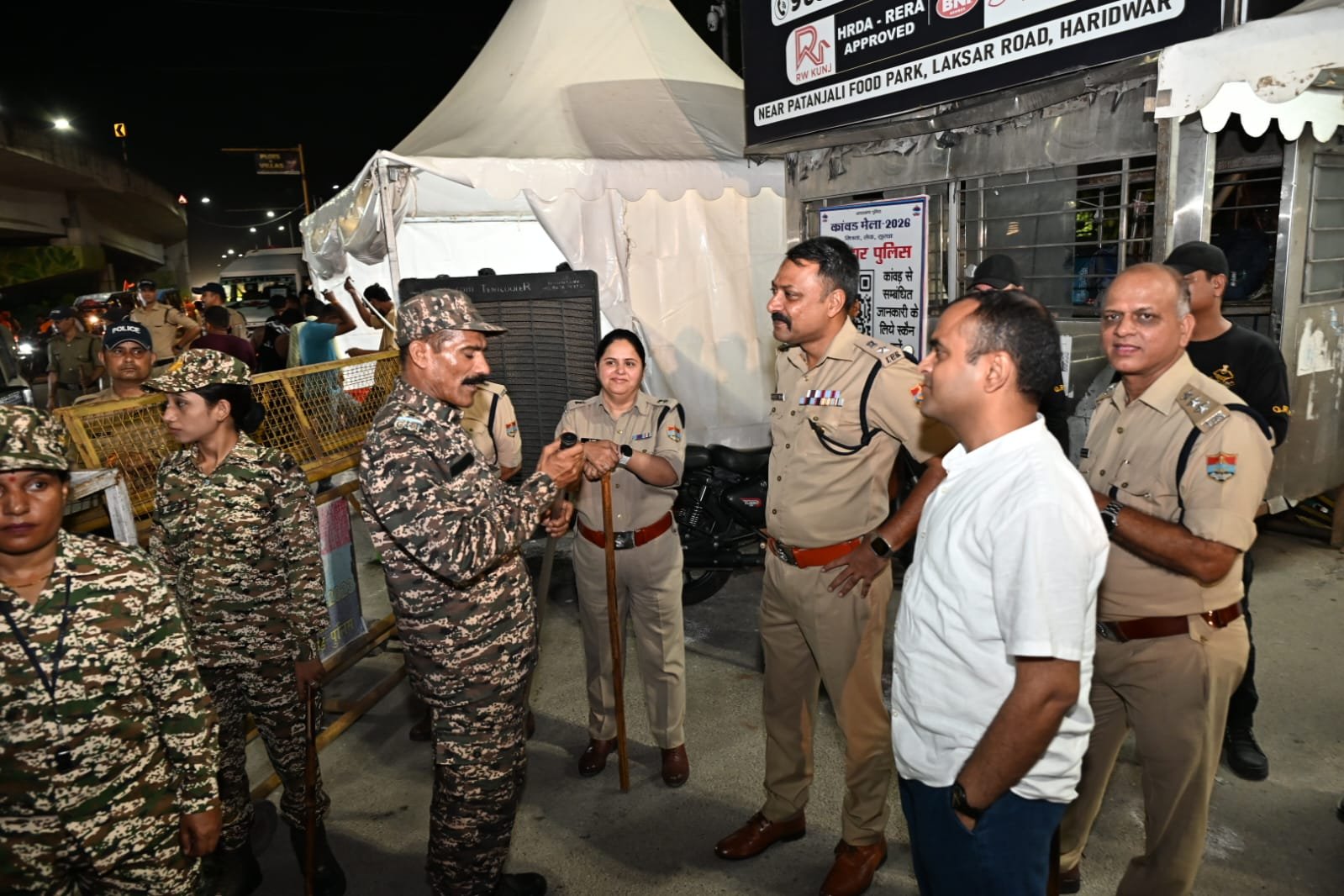 1786255845 811 कांवड़ यात्रा अंतिम चरण में जिलाधिकारी एवं वरिष्ठ पुलिस अधीक्षक