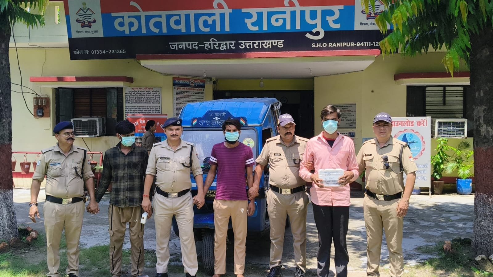 1786257066 421 टिहरी विस्थापित कालोनी में 02 घरो में हुई चोरी की