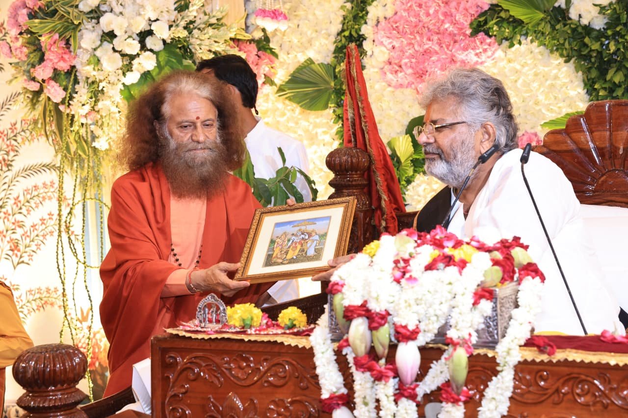 1786284486 147 मानस कथाव्यास संत श्री मुरलीधर जी की अमृतमयी ज्ञानधारा में