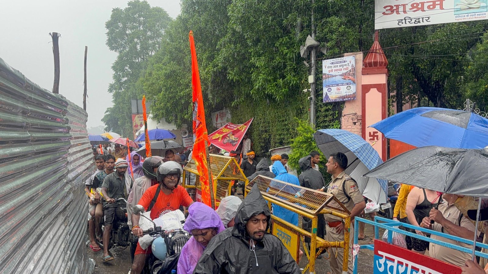 1786377600 295 एसएसपी हरिद्वार की प्रजेंट लोकेशन Keshav aashram अलकनंदा होटल हाईवे