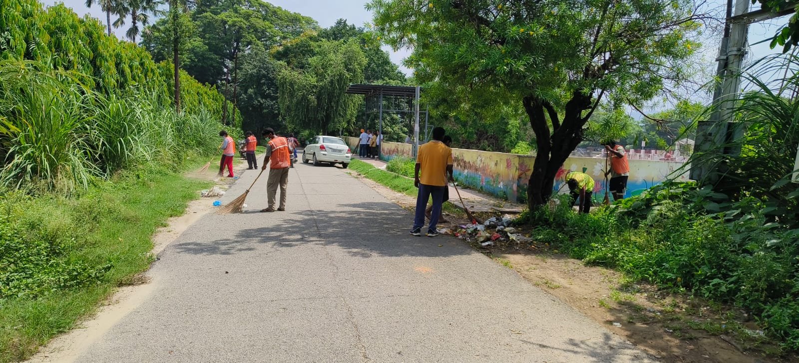 1786620684 41 कांवड़ मेले के सफलतापूर्वक संपन्न होने के उपरांत फैले कूड़े कचरे