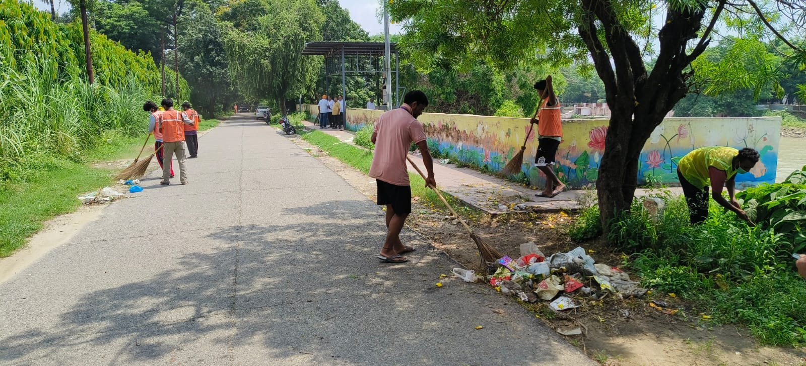 1786620684 851 कांवड़ मेले के सफलतापूर्वक संपन्न होने के उपरांत फैले कूड़े कचरे