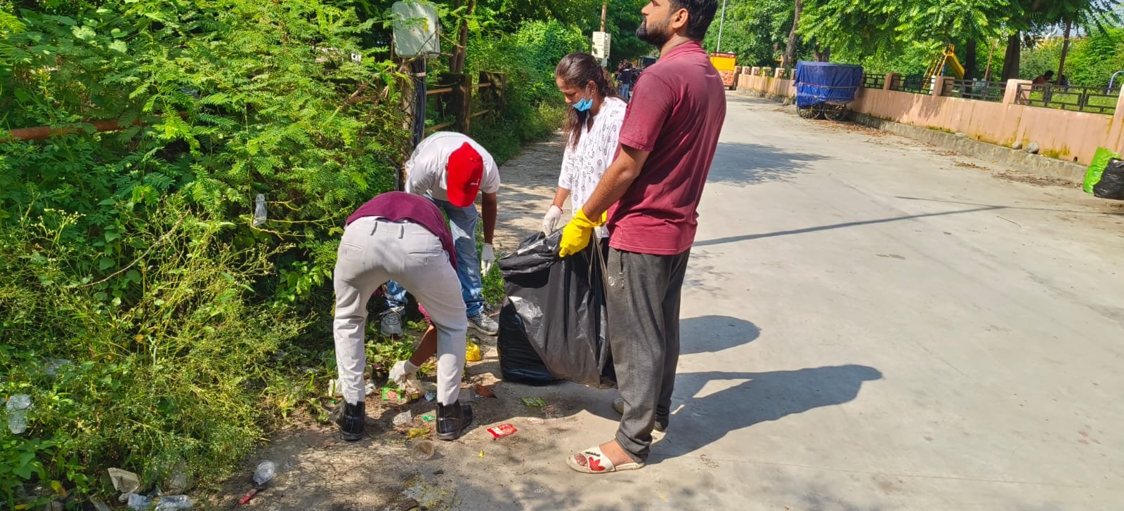1786620686 440 कांवड़ मेले के सफलतापूर्वक संपन्न होने के उपरांत फैले कूड़े कचरे