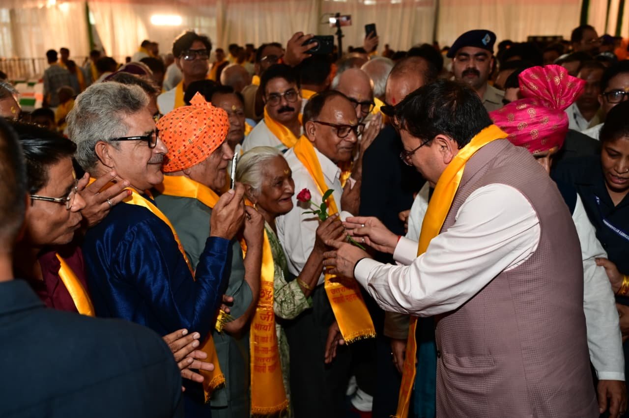 विभाजन विभीषिका स्मृति दिवस पर शहीदों को नमन, सीएम धामी बोले—यह दिन लाखों परिवारों के दर्द और बलिदान को याद करने का अवसर 7 1786717329 179 विभाजन विभीषिका स्मृति दिवस पर शहीदों को नमन सीएम धामी