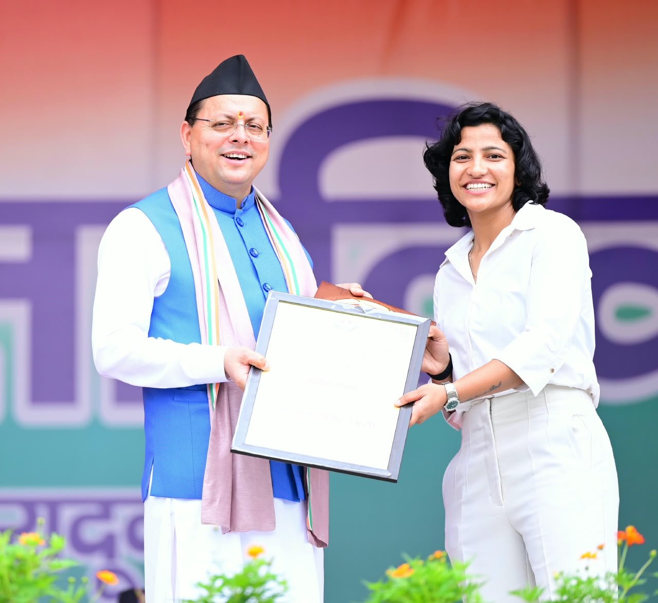 1786804948 548 स्वतंत्रता दिवस पर मुख्यमंत्री श्री पुष्कर सिंह धामी ने परेड