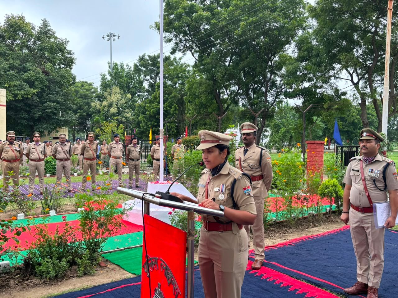 1786808931 459 हर्षोल्लास और धूमधाम के साथ मनाया हरिद्वार पुलिस द्वारा भारत