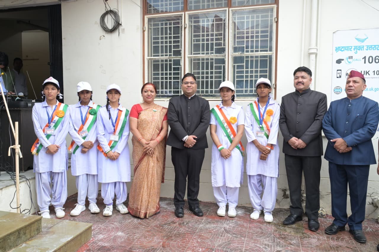 1786811265 18 जनपद रुद्रप्रयाग में हर्षौल्लास से मनाया गया 80वां स्वतंत्रता दिवस