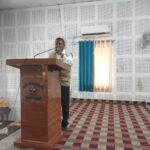 1787120161_300-पुलिस-कर्मियों-को-इंडियन-रेडक्रॉस-उत्तराखण्ड-के-चेयरमेन-प्रो.jpeg