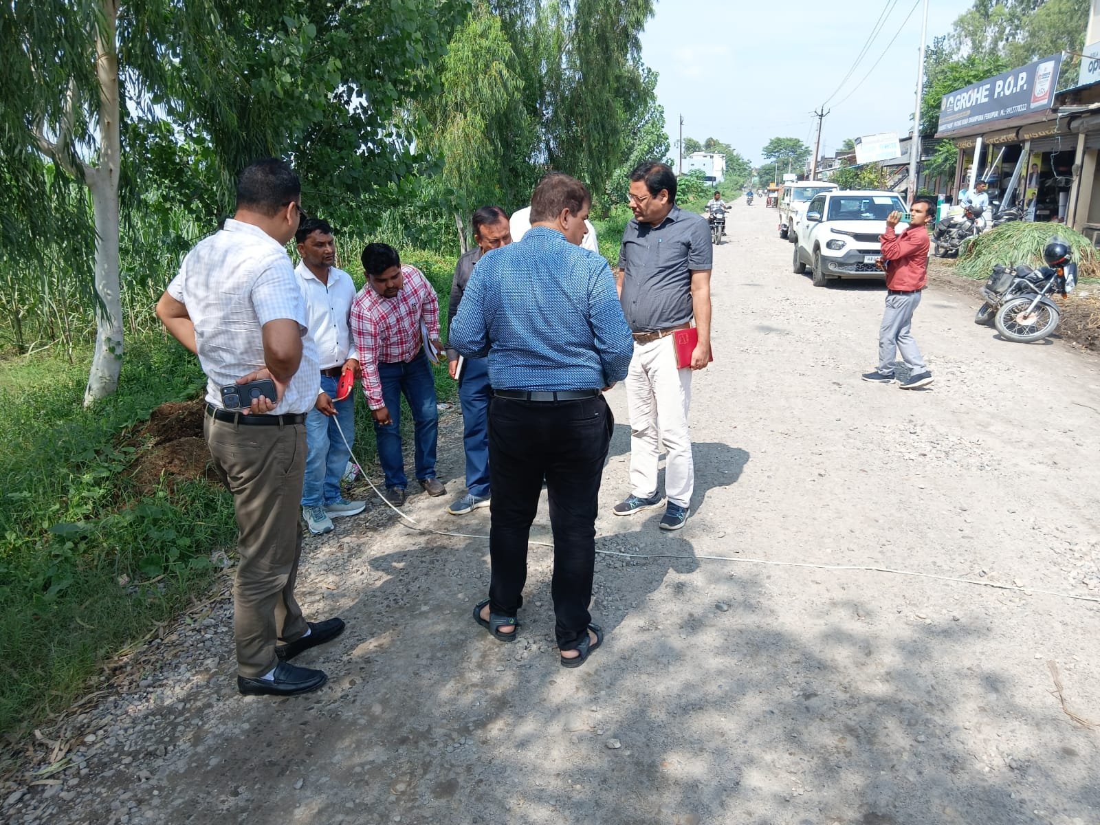 1787149060 374 कुंभ मेला तैयारियों के तहत सड़कों एवं बस अड्डों के