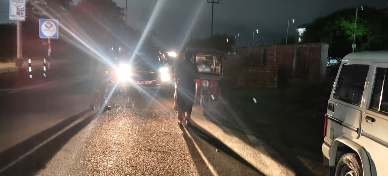 1787294488 358 परिवहन विभाग का सघन रात्रिकालीन चेकिंग अभियान चार प्रवर्तन दलों