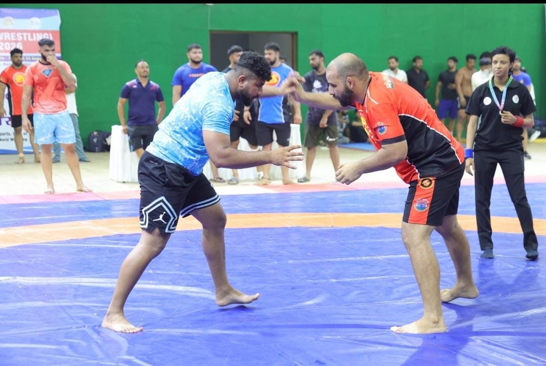 1787406213 901 वंदना कटारिया स्पोर्ट्स स्टेडियम में आयोजित राष्ट्रीय ग्रेपलिंग कुश्ती प्रतियोगिता.jp