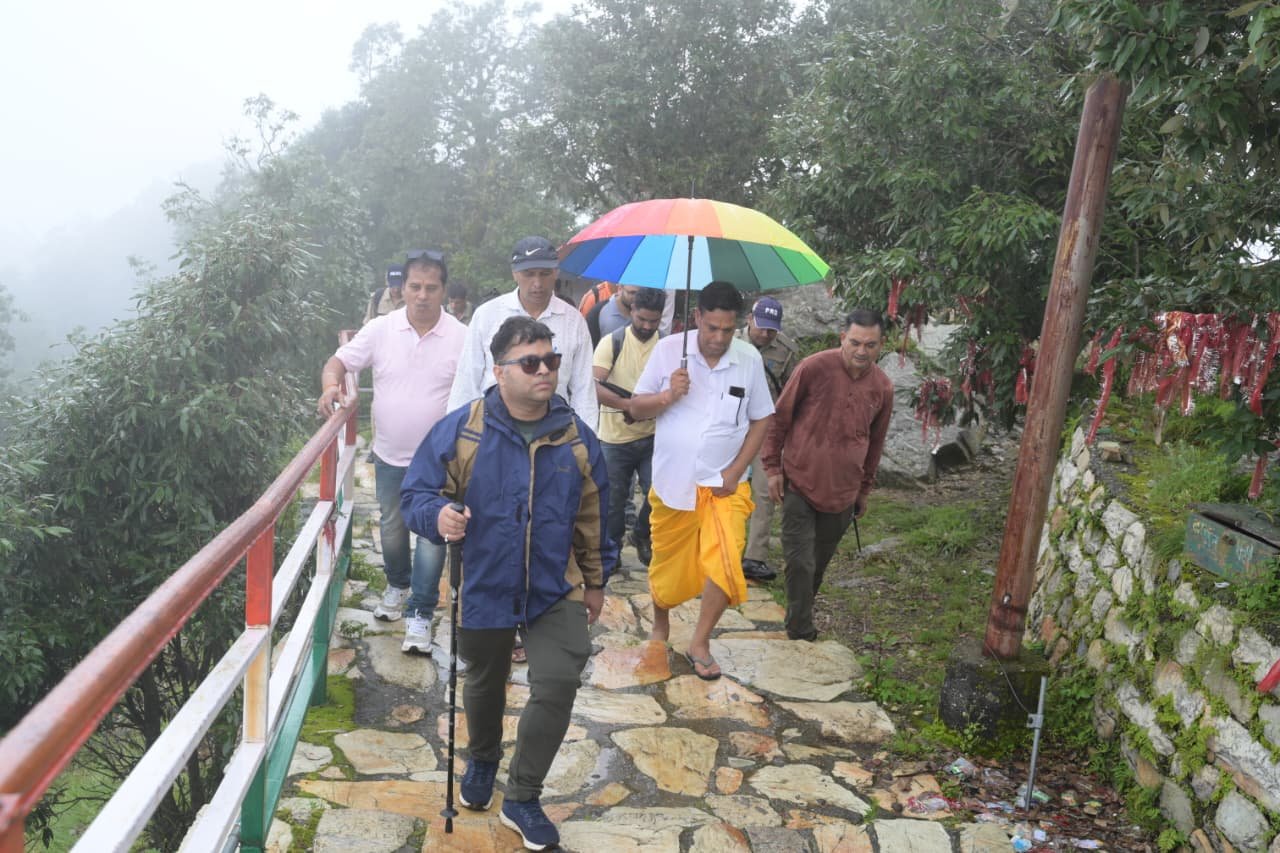 1787411227 617 कार्तिक स्वामी मंदिर क्षेत्र के विकास को लेकर जिलाधिकारी ने