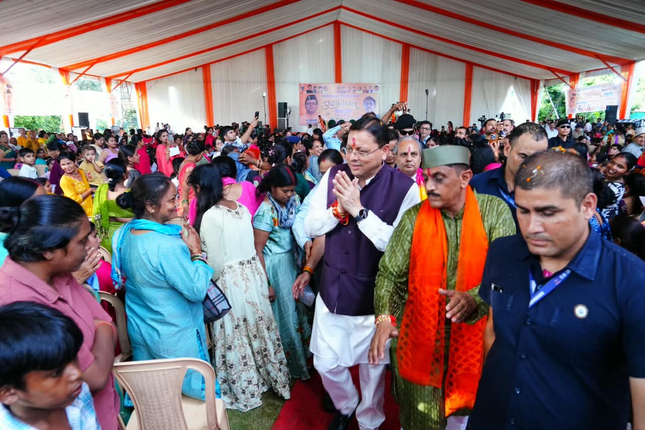 1787496666 20 रक्षाबंधन पर मातृशक्ति के सम्मान और सशक्तिकरण का मुख्यमंत्री धामी