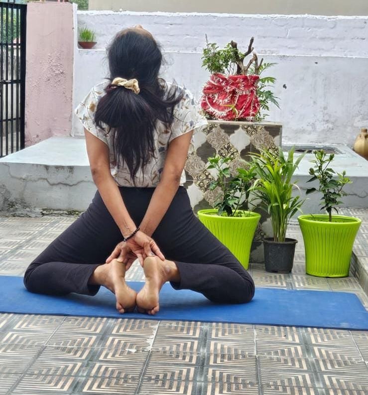 1787500024 611 ‎समूह से मिली ताकत योग से मिली पहचान—सुमन चमोली ने