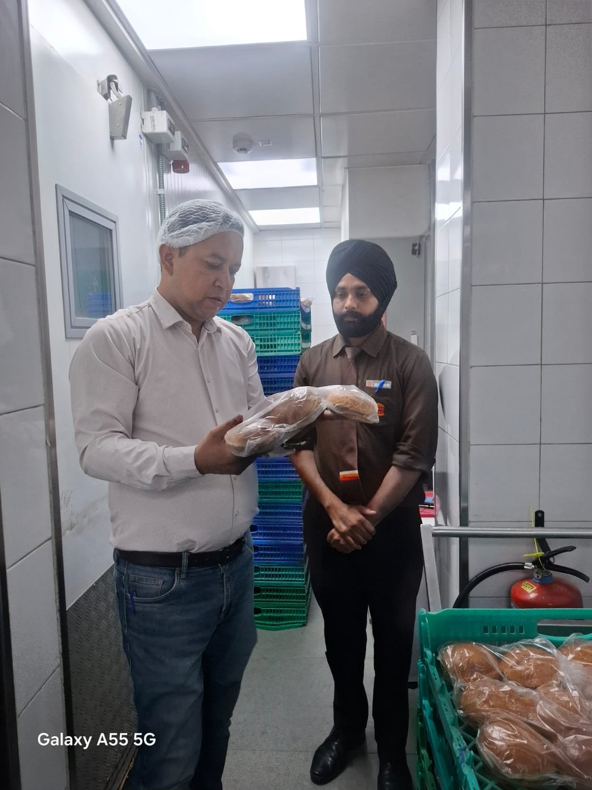 1787581284 997 जिलाधिकारी के निर्देश पर खाद्य सुरक्षा विभाग की बड़ी कार्रवाई