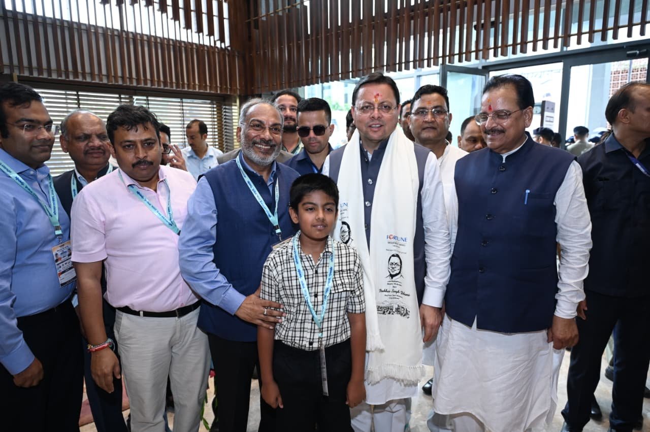 1788017230 19 मुख्यमंत्री पुष्कर सिंह धामी ने हल्द्वानी में व्यापारियों एवं उद्योग