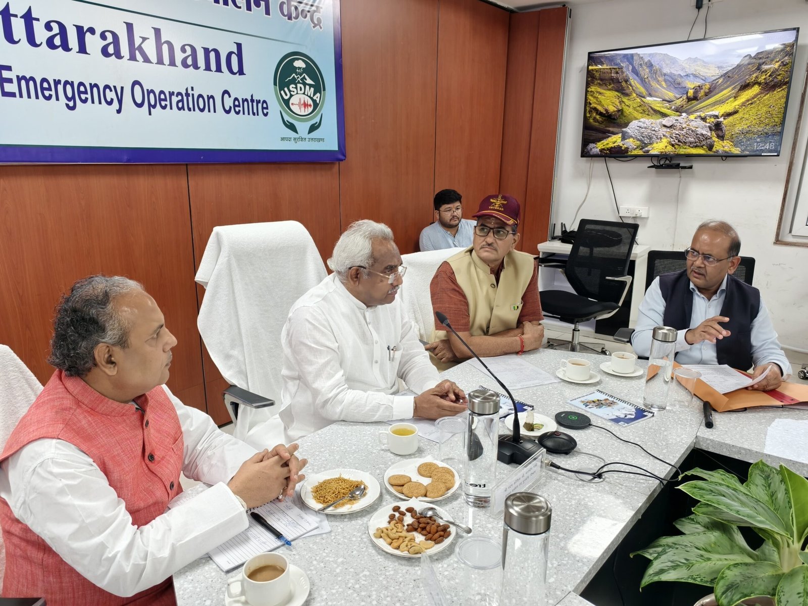 1788102864 878 ग्लेशियर झीलों की निगरानी के लिए अत्याधुनिक तकनीक अपनाई जाएगीः