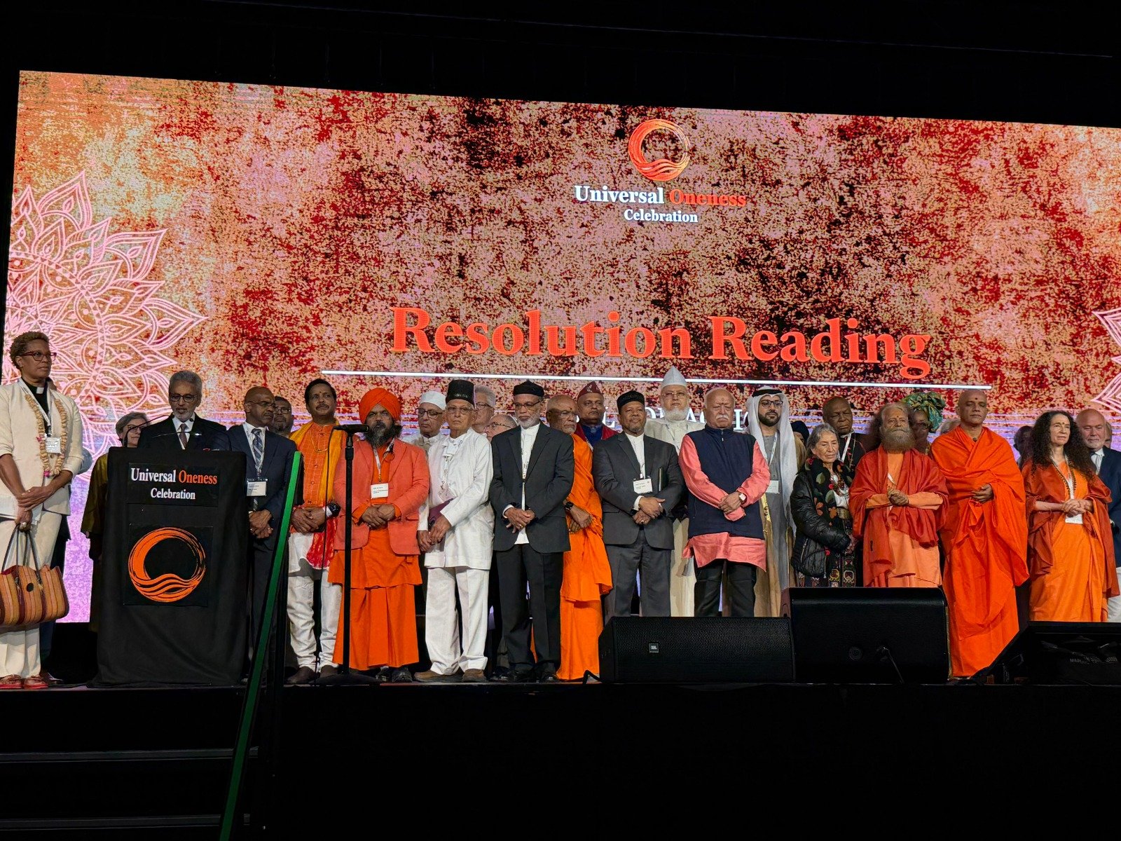 1788104074 222 विविधता हमारी सुंदरता है एकता हमारा सत्य न्यूयॉर्क के मैडिसन