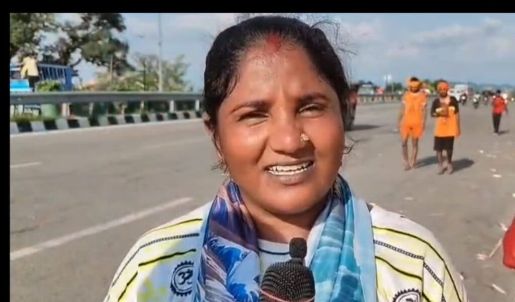 कांवड़-यात्रा-में-उमड़ा-आस्था-का-सैलाब-व्यवस्थाओं-से.jpg