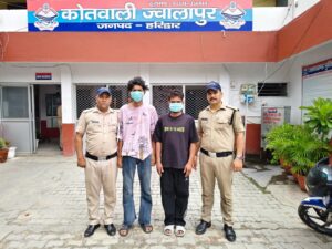 के-विरुद्ध-ज्वालापुर-पुलिस-की-कार्रवाई-02-वारंटी-दबोचे.jpg