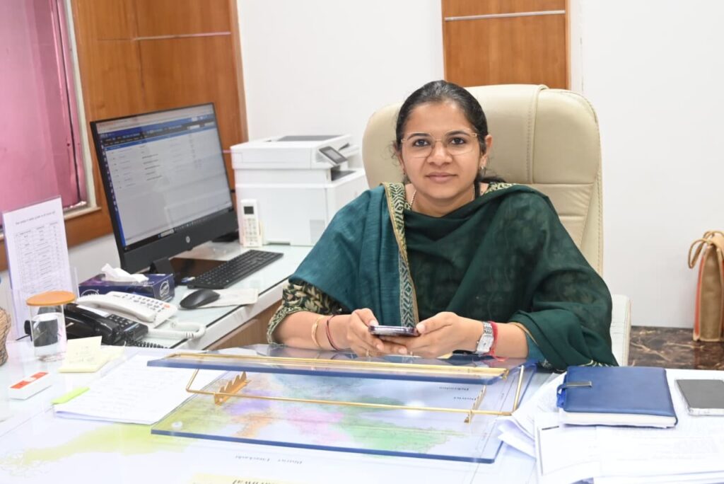 गहन-पुनरीक्षण-कार्यक्रम-के-तहत-दावे-आपत्तियों-के-निस्तारण-की.jpeg