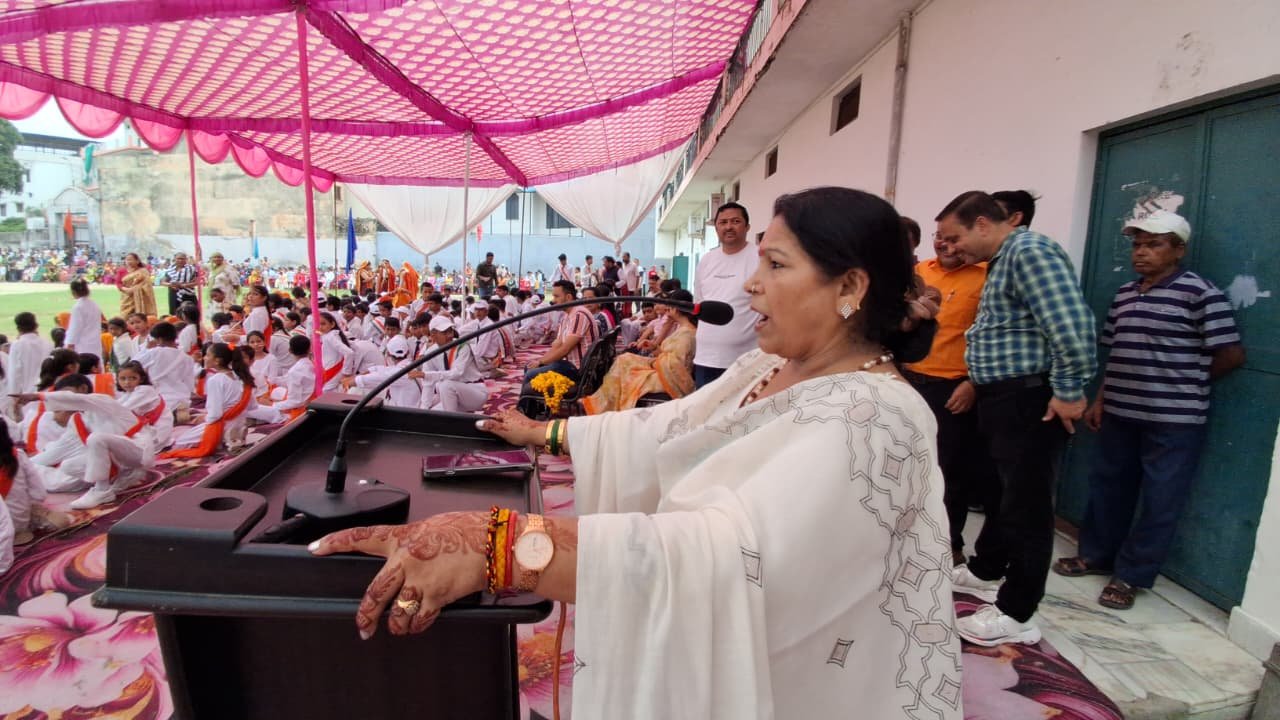 तरूण हिमालय इंटर कॉलेज में 80वाँ स्वतंत्रता दिवस समारोह धूमधाम से संपन्न 4 हिमालय इंटर कॉलेज में 80वाँ स्वतंत्रता दिवस समारोह धूमधाम
