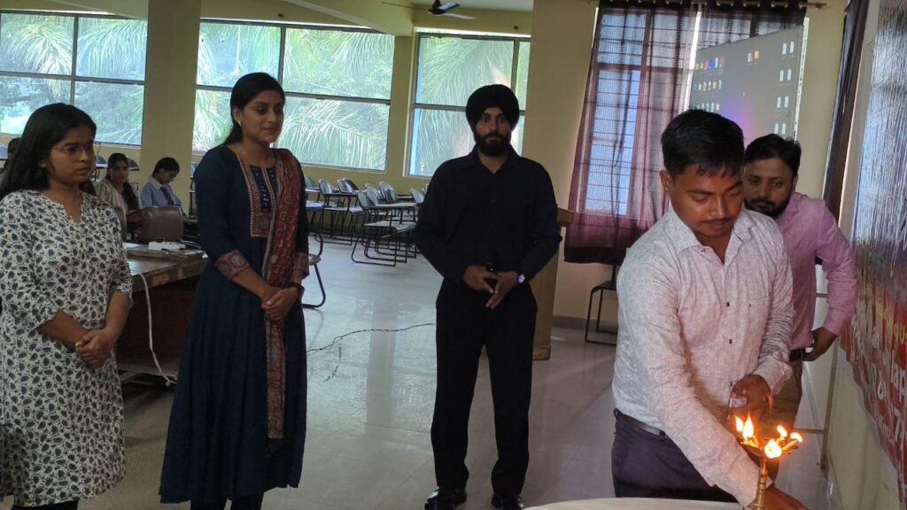 दर्शनानन्द-इंस्टिट्यूट-ऑफ-मैनेजमेंट-एंड-टेक्नोलॉजी-में-दो-दिवसीय.jpg