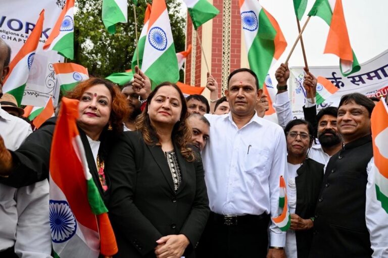दिवस-की-पूर्व-संध्या-पर-देहरादून-में-निकली-भव्य.jpeg