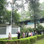 दिवस-पर-जिलाधिकारी-डॉ0-आशीष-चौहान-ने-कलेक्ट्रेट-परिसर.jpeg