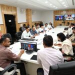 दिवस-समारोह-की-तैयारियों-को-लेकर-जिलाधिकारी-की-अध्यक्षता.jpeg