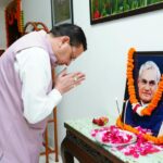 धामी-ने-पूर्व-प्रधानमंत्री-एवं-भारत-रत्न-अटल-बिहारी.jpeg