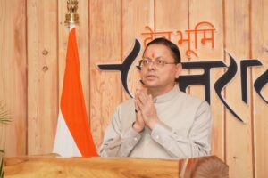 धामी-ने-मुख्यमंत्री-आवास-से-पिथौरागढ़-की-ऐतिहासिक-हिलजात्रा.jpg
