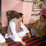 ने-शोक-संतप्त-परिवारों-से-मिलकर-जताया-गहरा-दुखपरिजनों.jpeg